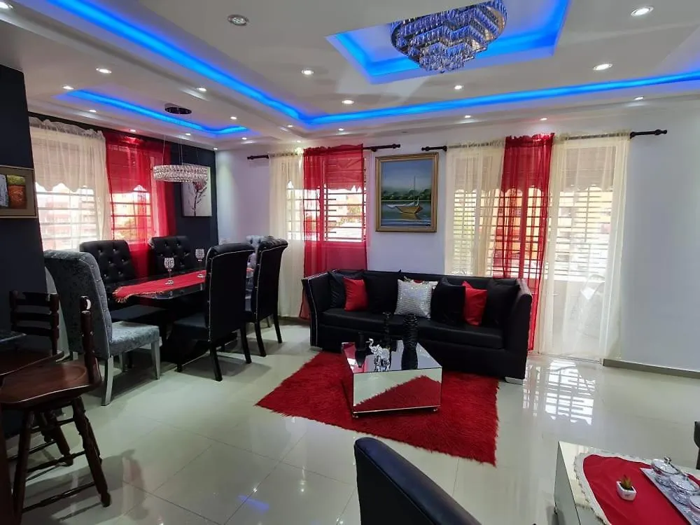 Residencial Ibiza 0*, Santo Domingo Este ドミニカ共和国